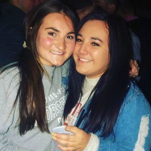 Meet your Posher, Devin